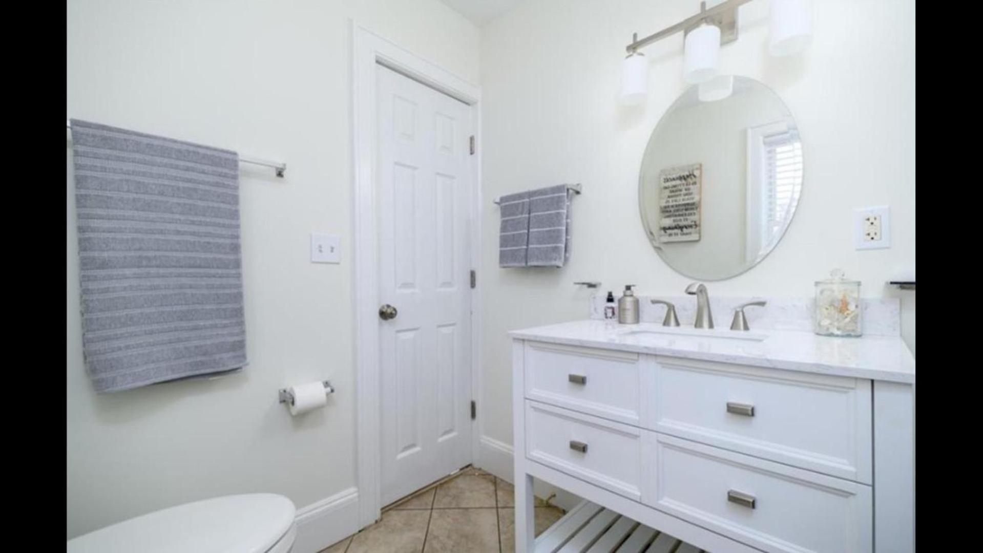 Black Rock Home - 4 Bed - Jacuzzi Bath - Beach Bridgeport Eksteriør bilde