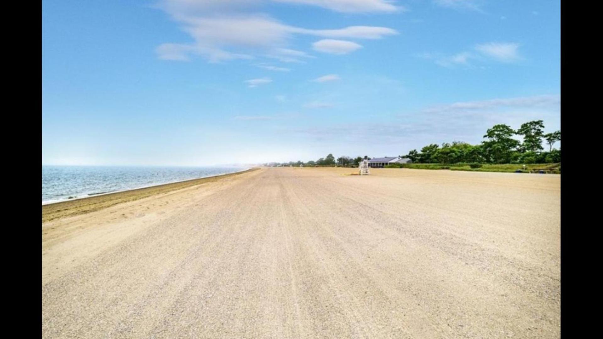 Black Rock Home - 4 Bed - Jacuzzi Bath - Beach Bridgeport Eksteriør bilde