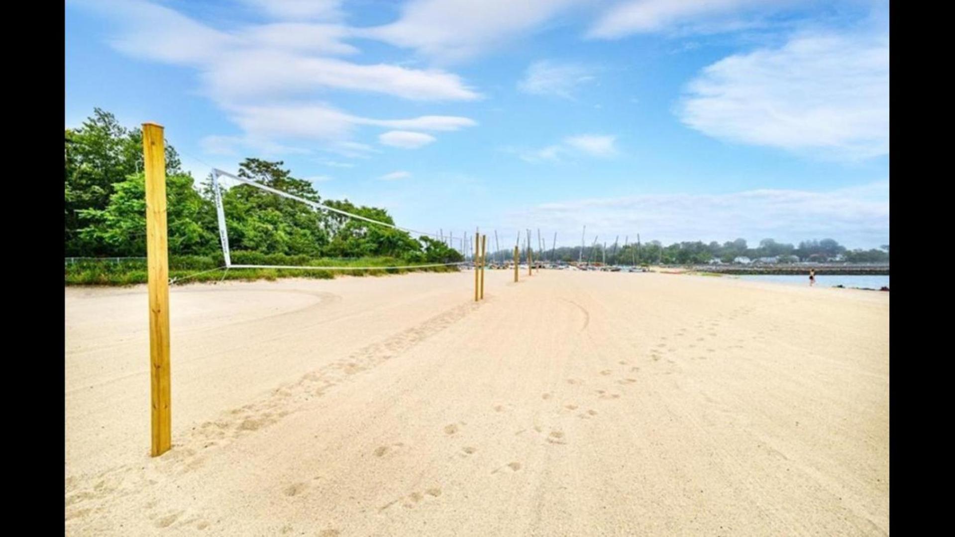 Black Rock Home - 4 Bed - Jacuzzi Bath - Beach Bridgeport Eksteriør bilde